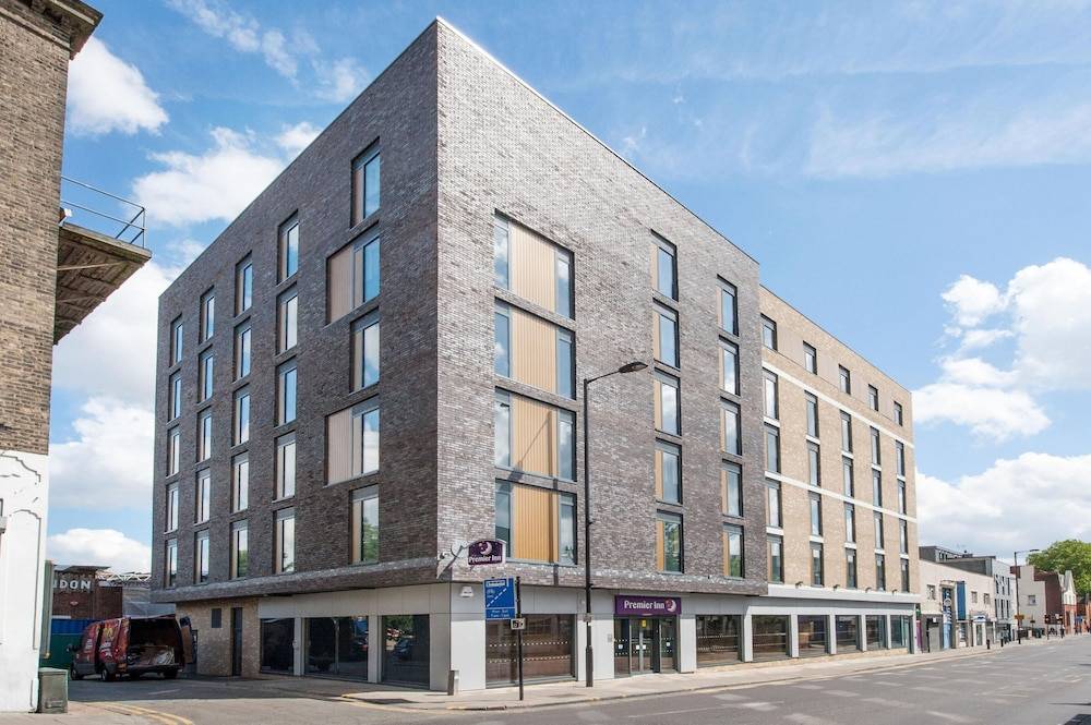 Premier Inn London Hackney 1