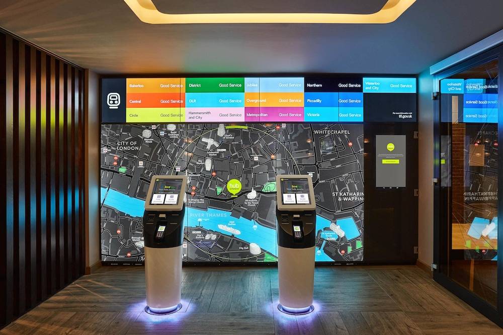 hub London - Tower Bridge 2