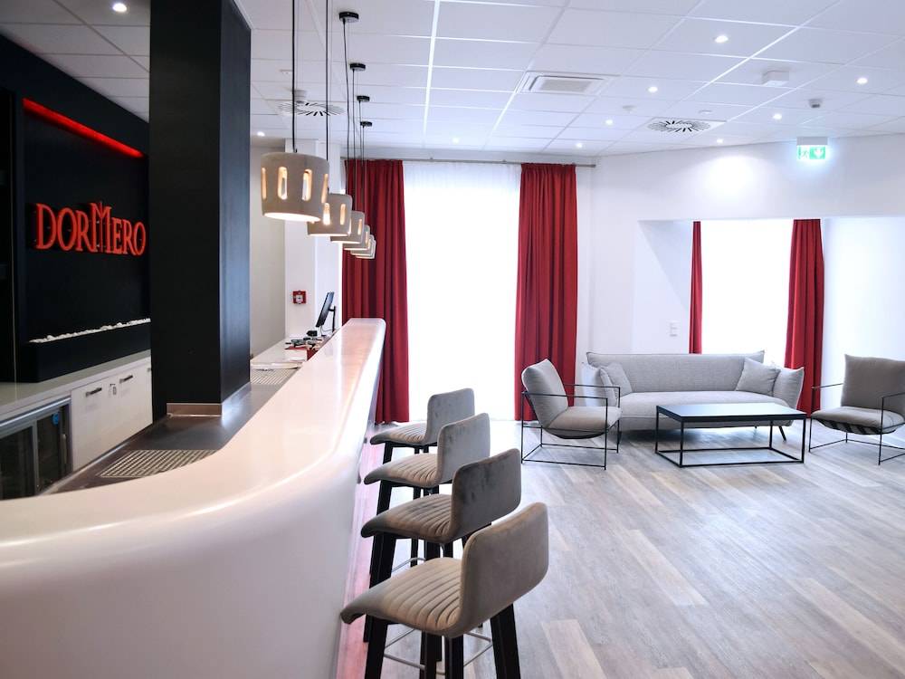DORMERO Hotel Darmstadt 1