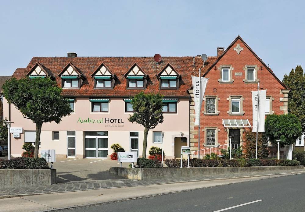 Ambient Hotel am Europakanal 1