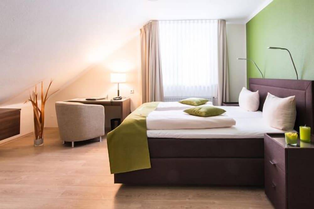 Hotel am Herkules 1