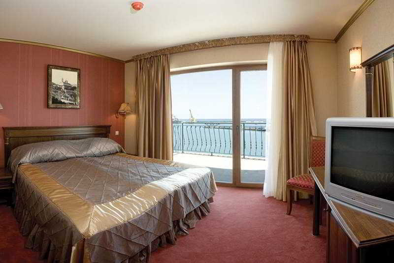 Hotel Mistral 2