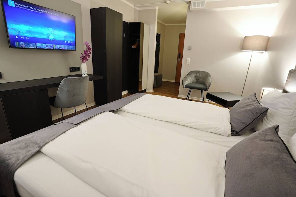 Hotel B99 2