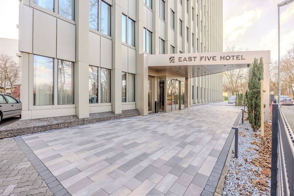 East Five Hotel Frankfurt Offenbach 2