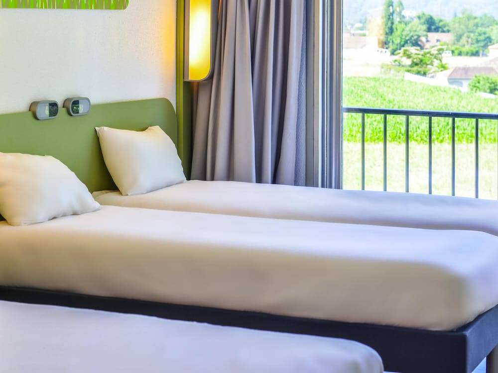 ibis budget Pau Lescar 2