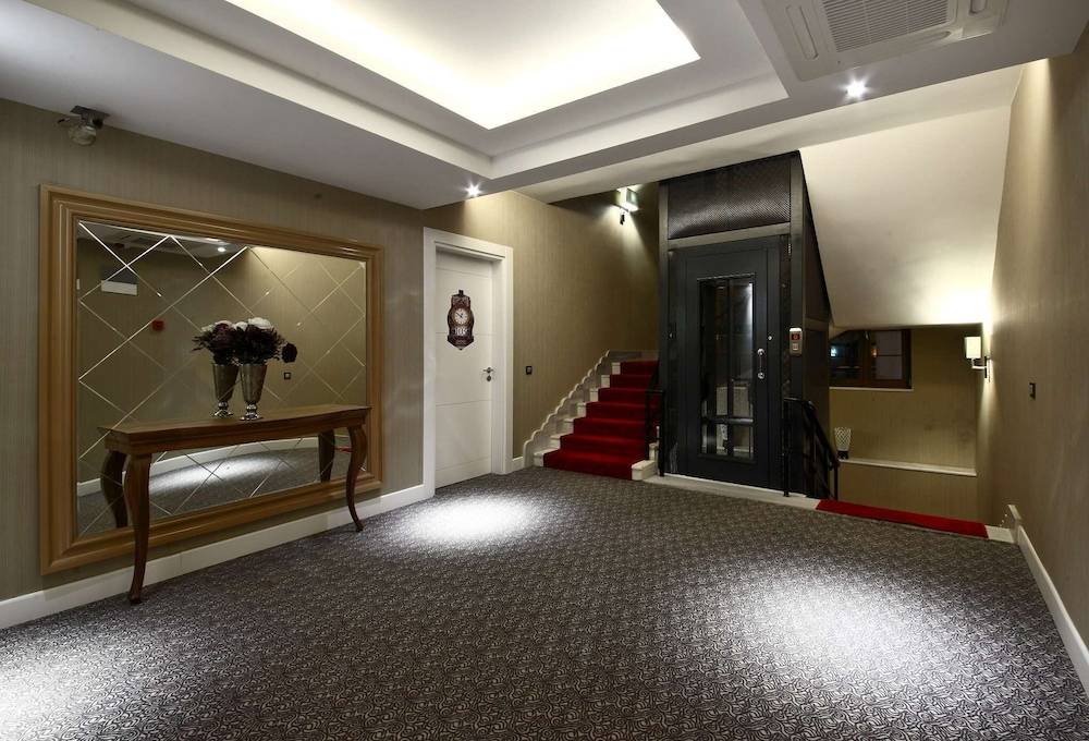Montania Special Class Hotel 1