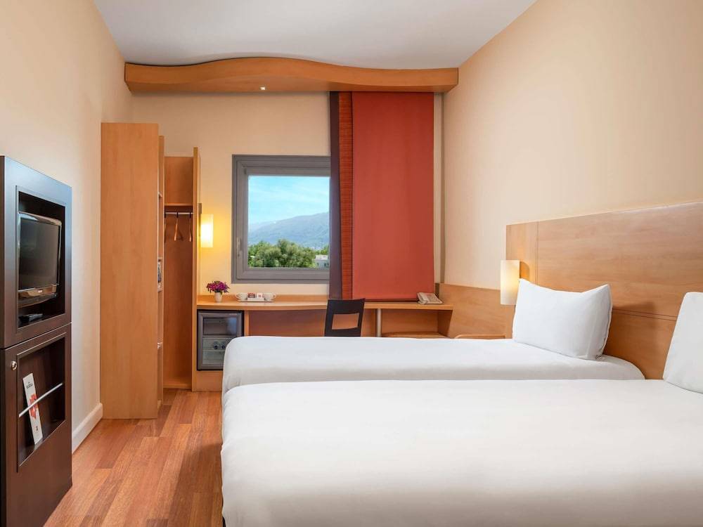 Ibis Bursa 2