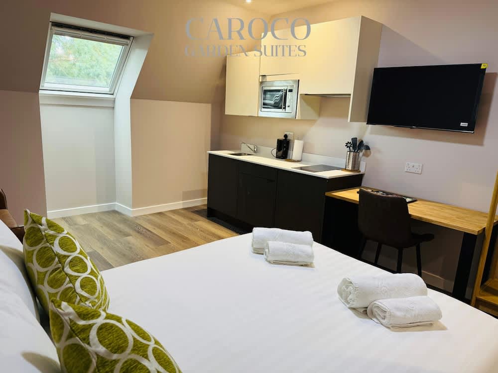 Westciti Caroco Aparthotel 1