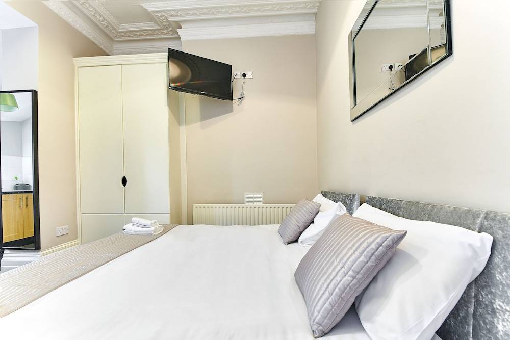 United Lodge Hotel 2