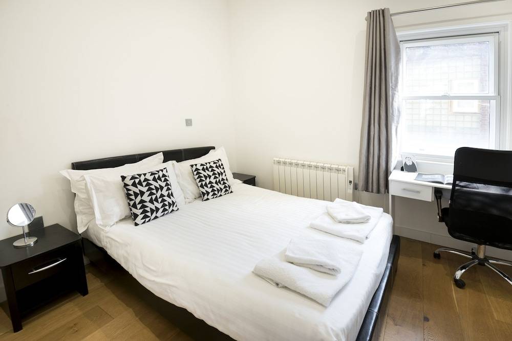 Barbican by Excel Apartments 2