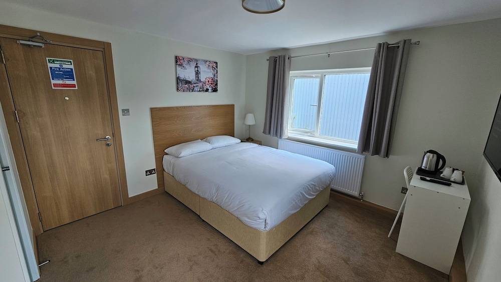 Homefield Lodge 1