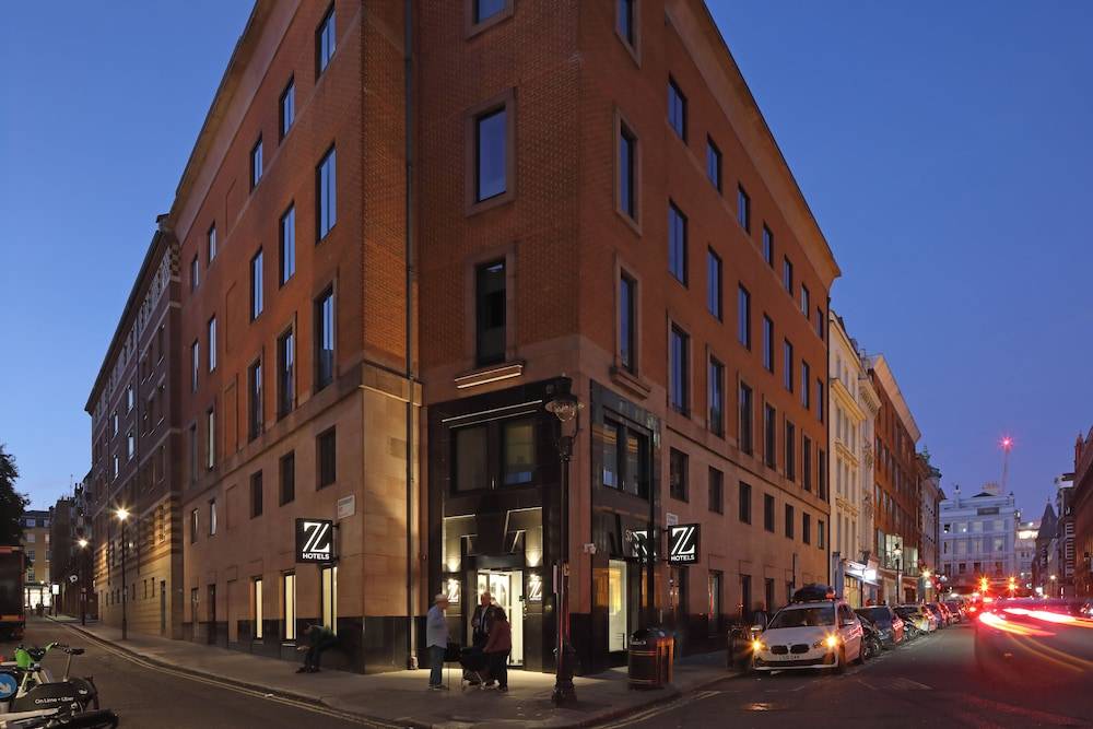 The Z Hotel Trafalgar 1