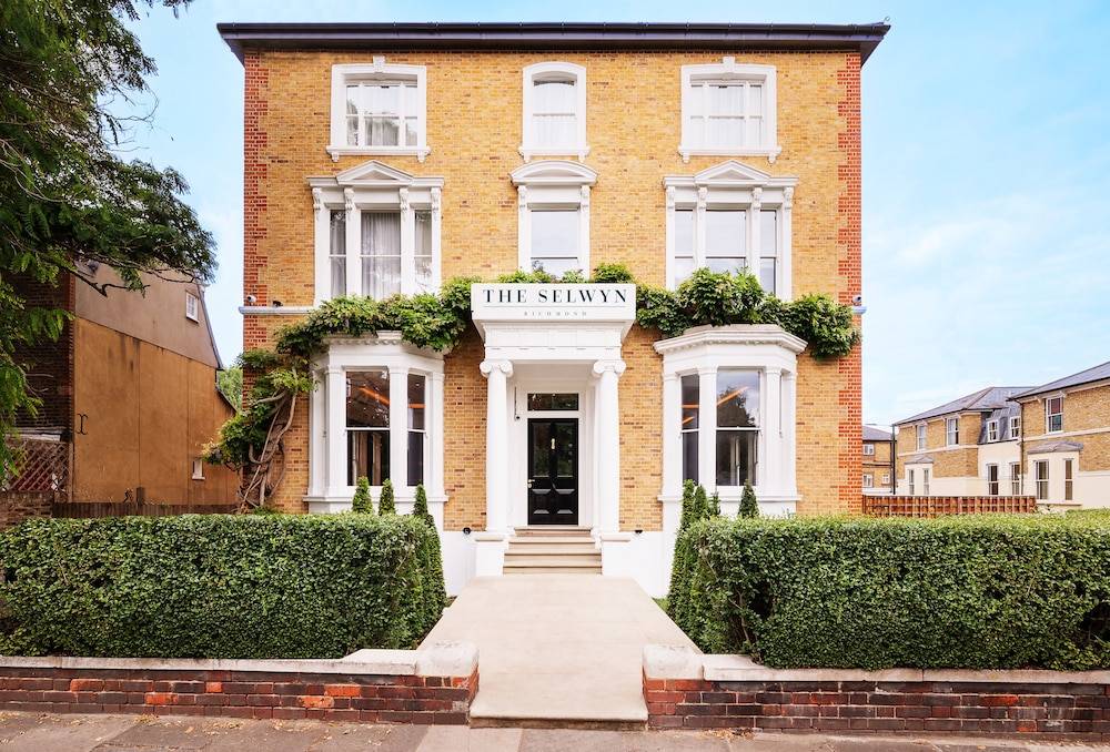 The Selwyn Hotel 1