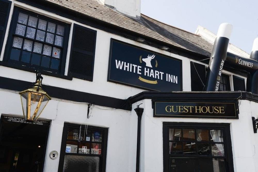 The White Hart Inn 1