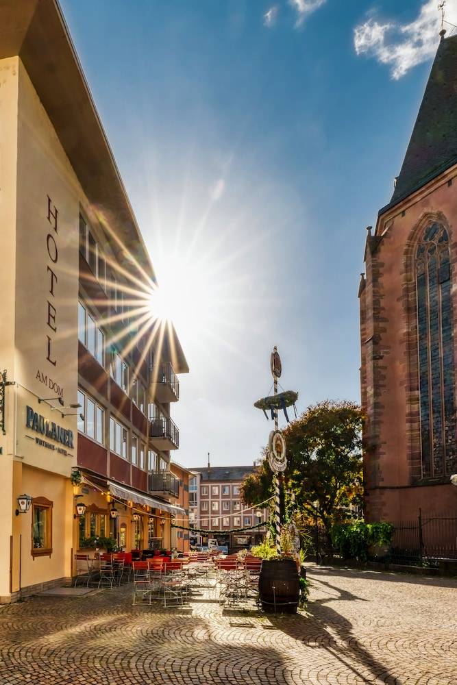 Paulaner am Dom Hotel 1