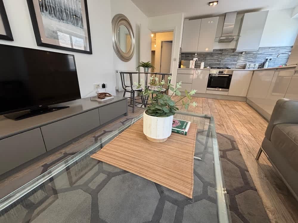 Aldgate by Excel Apartments 1