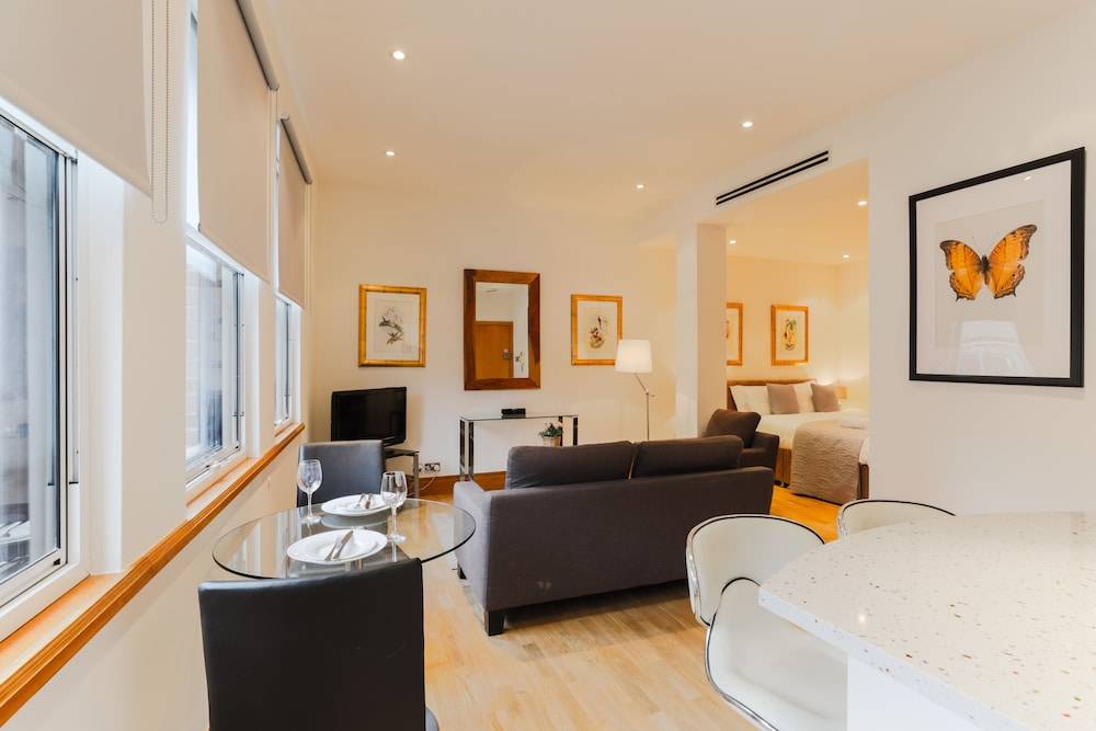 Monument by Excel Apartments 1
