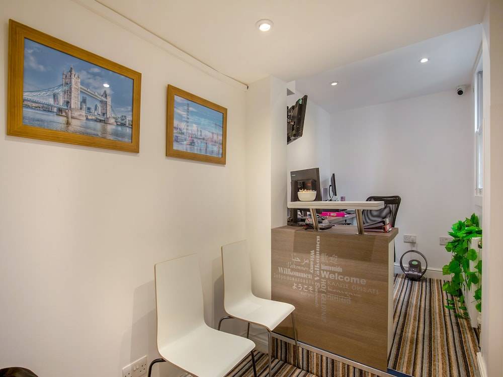 OYO Bakers Hotel London Victoria 2