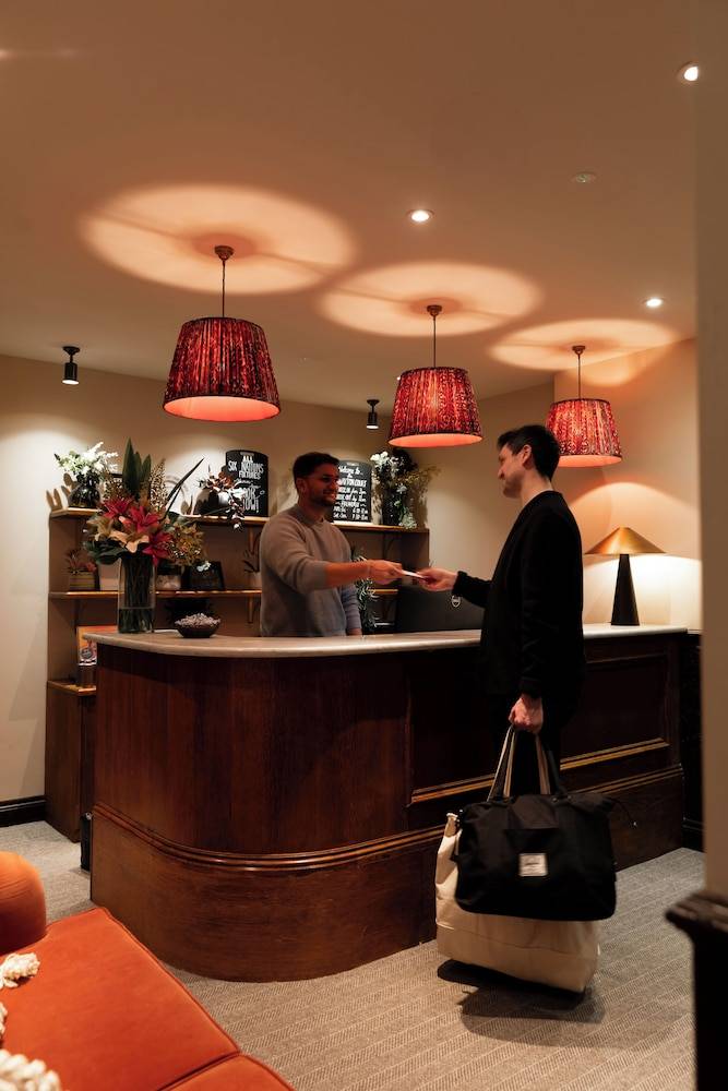The Drayton Court Hotel 2