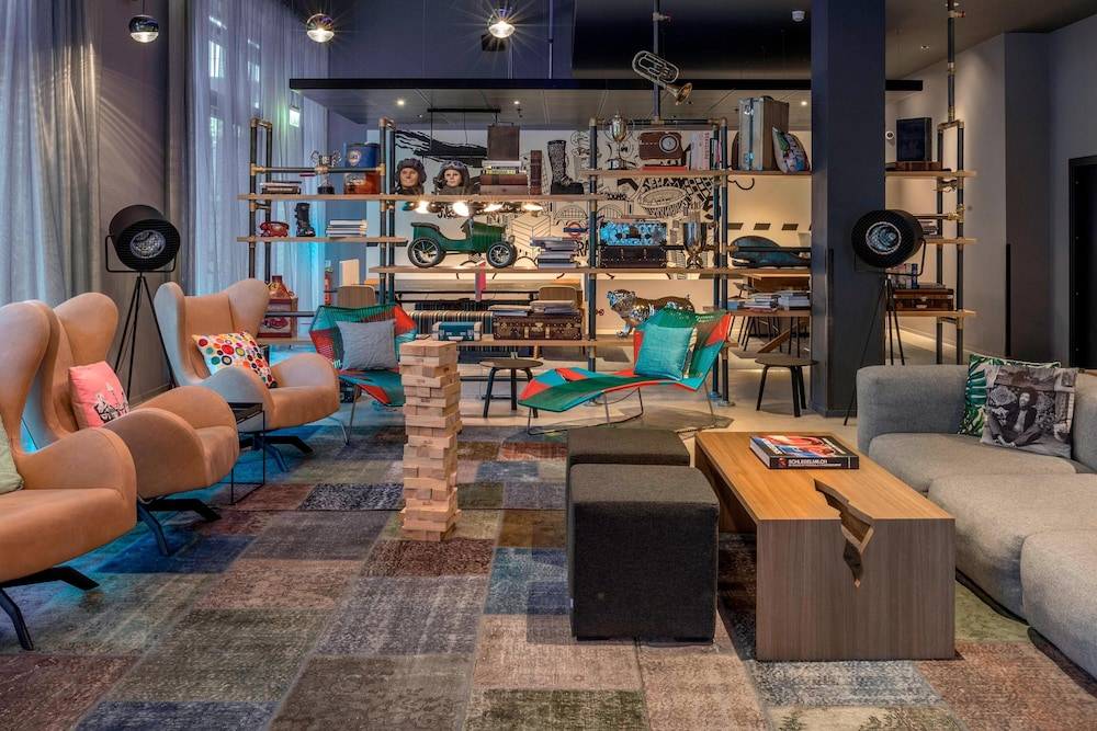 Moxy London Stratford 1