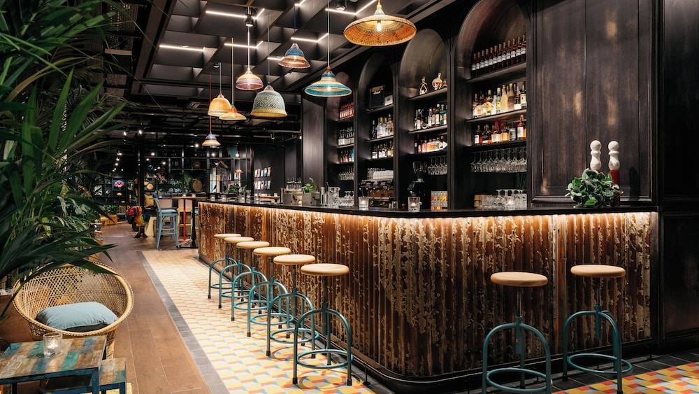 Ruby Zoe Hotel London by IHG 1