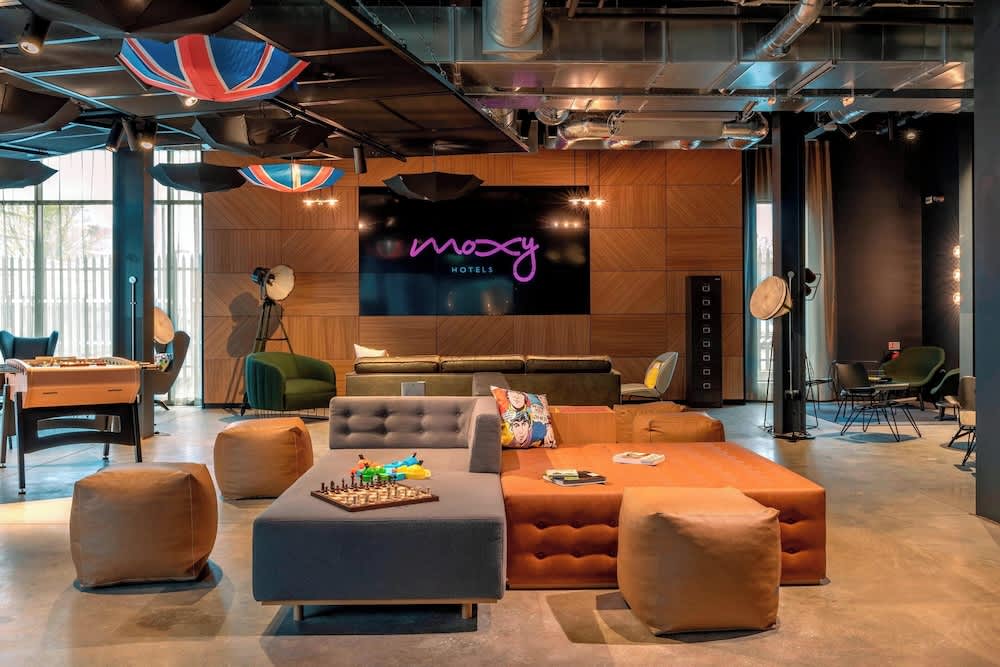 Moxy London Heathrow Airport 1