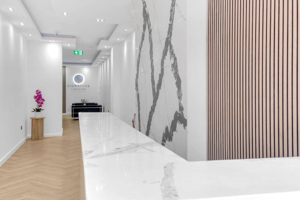 Signature Hotel London 2