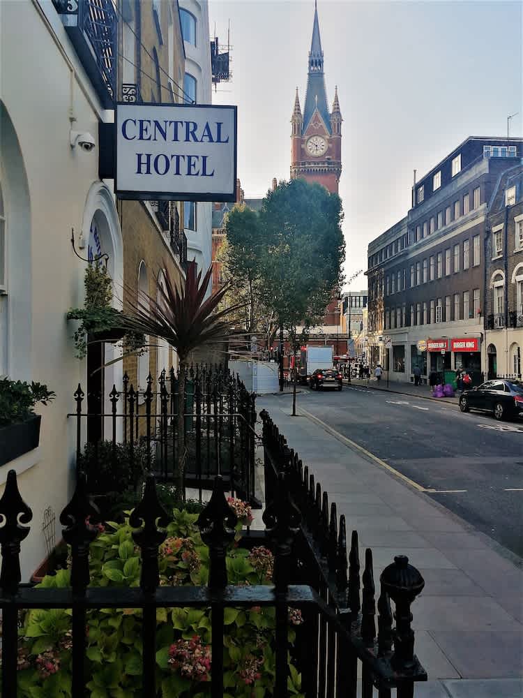 Central Hotel 1