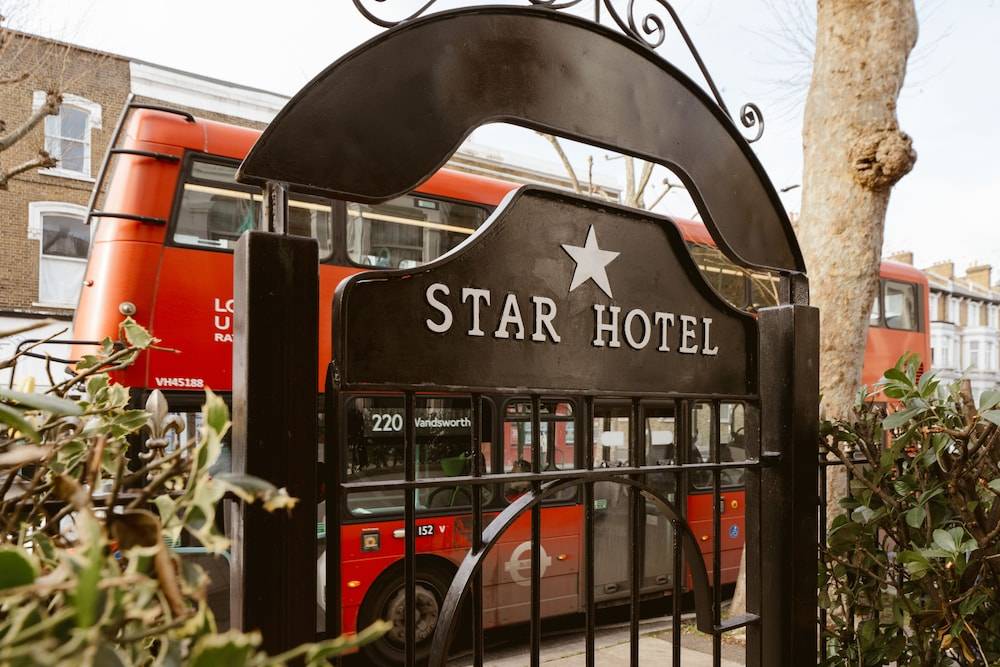 Star Hotel 1