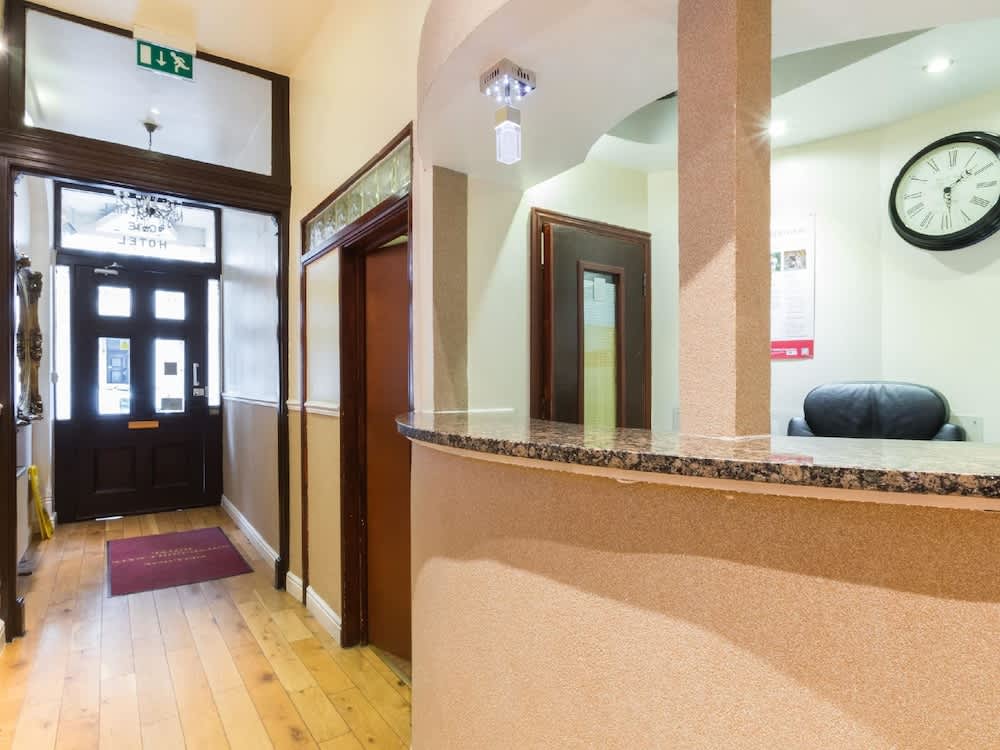 Notting Hill Gate Hotel 2