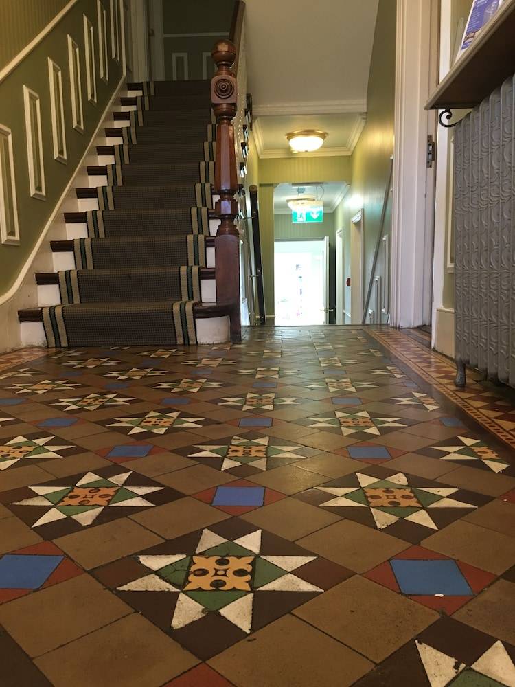 Balham Lodge 2