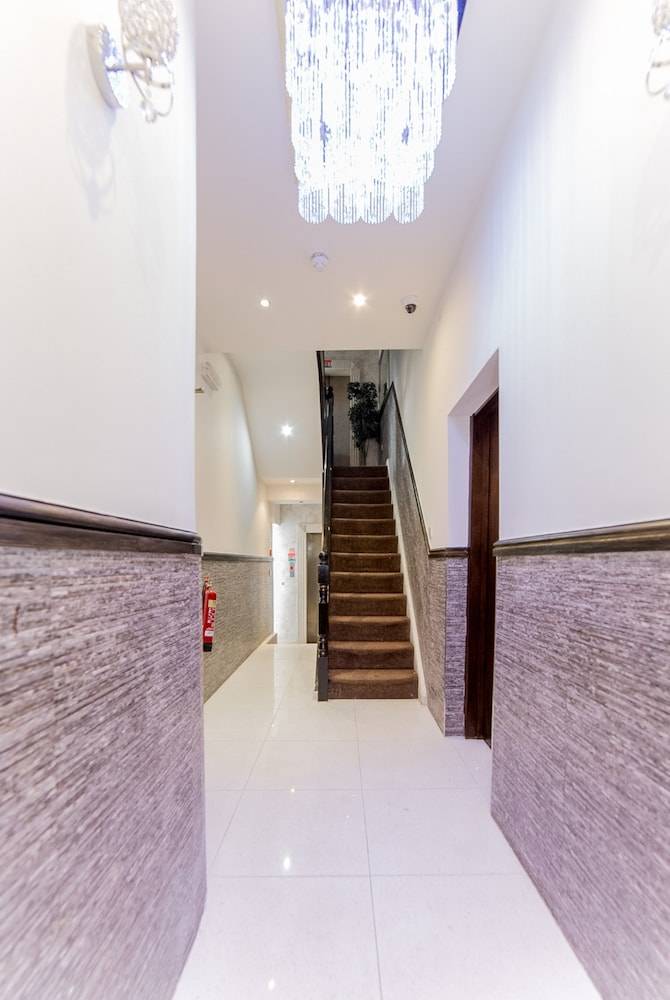 Imperial Court Suites 2