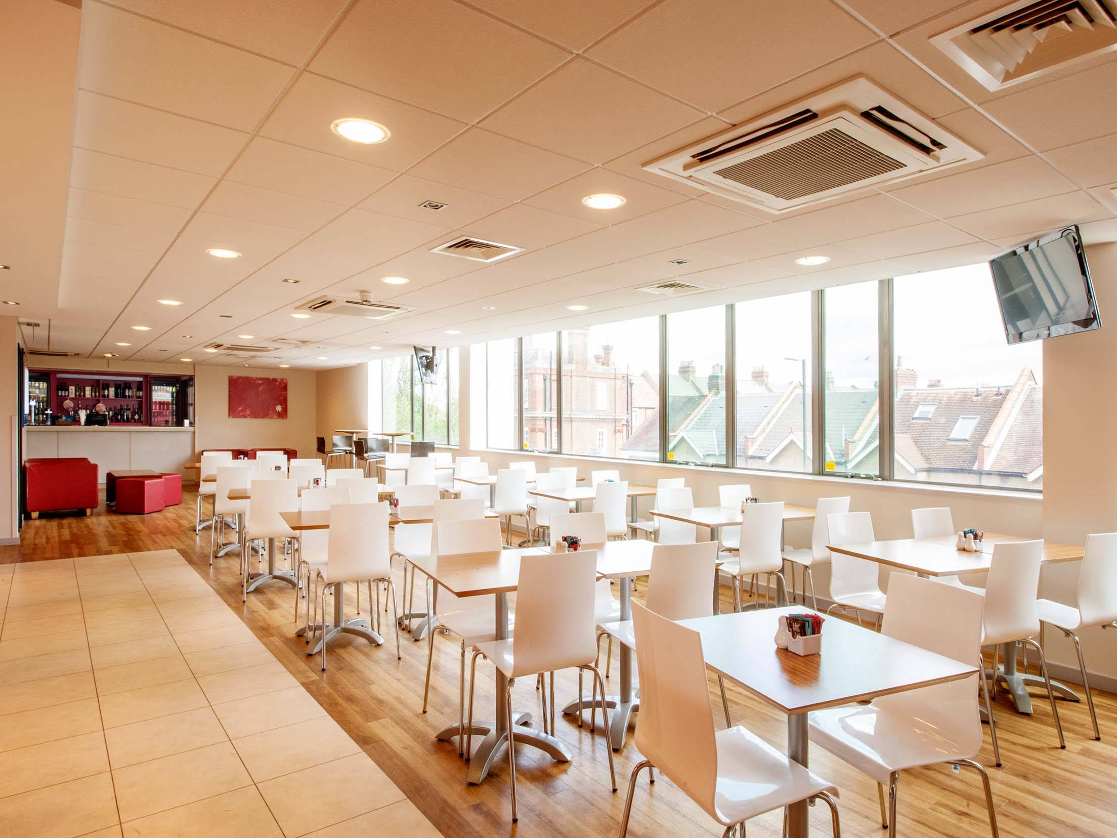 Travelodge London Teddington 1
