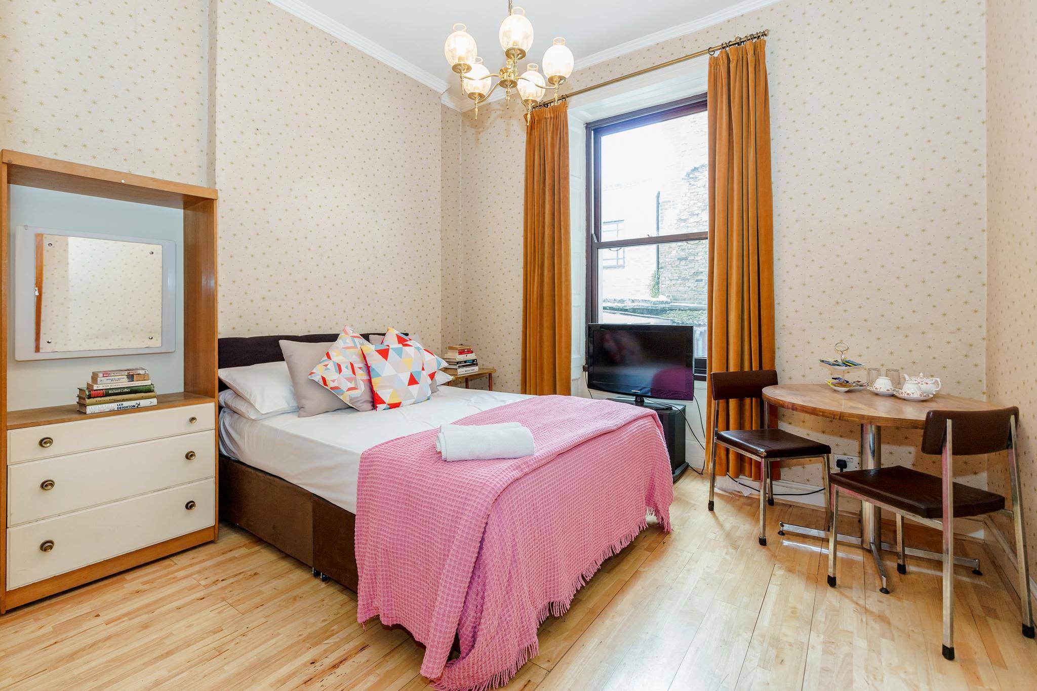 Russell Square Hotel 2