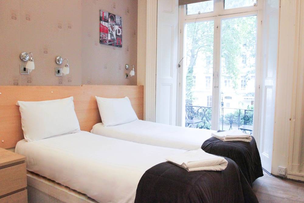 Tony's House Hotel 1