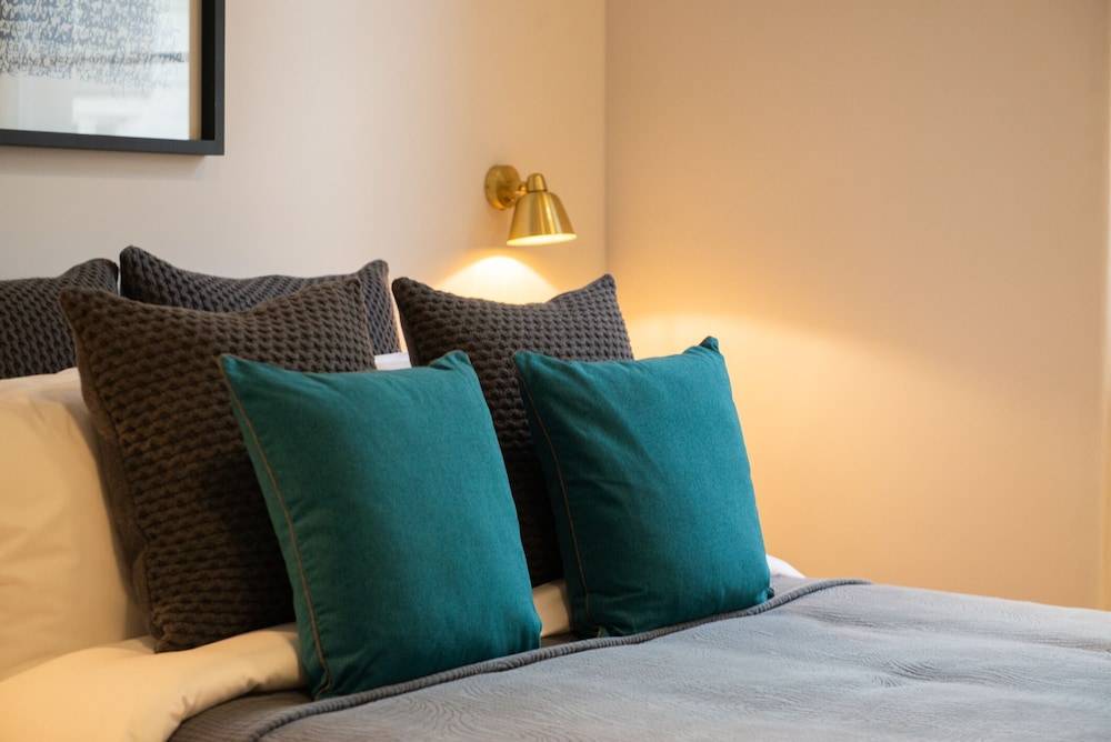 South Kensington by CAPITAL 2