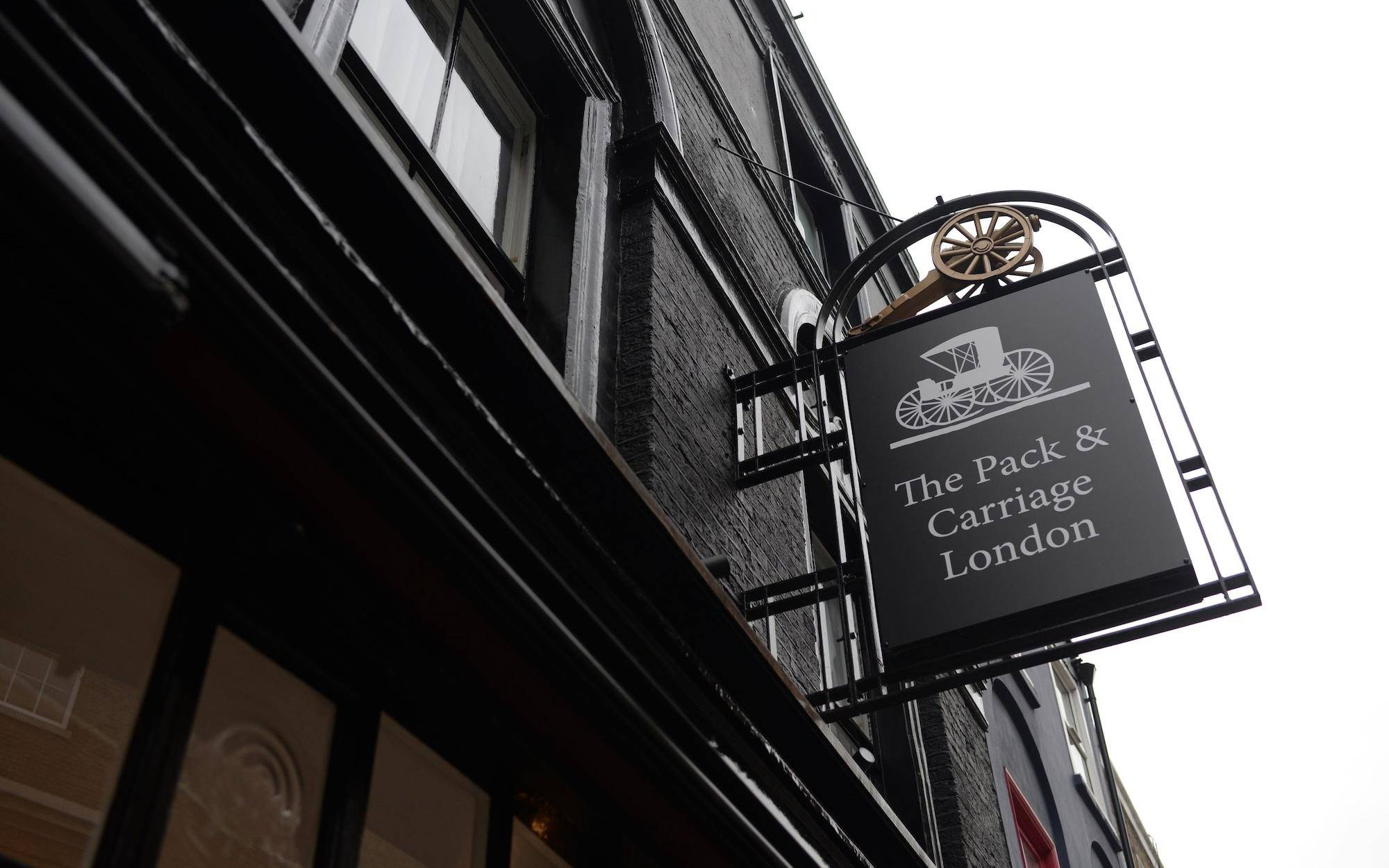 The Pack And Carriage London 1