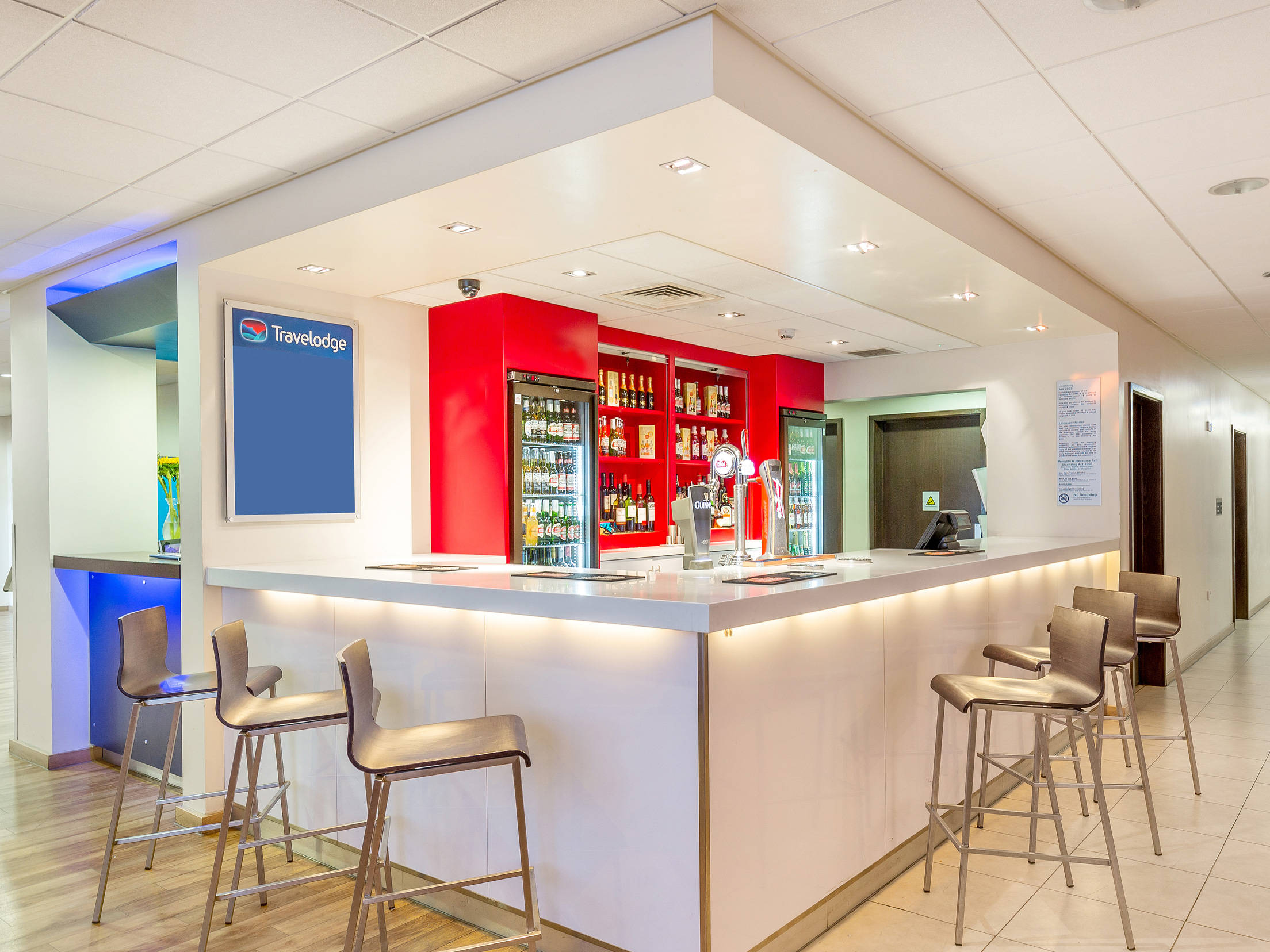 Travelodge Kingston upon Thames Central 1