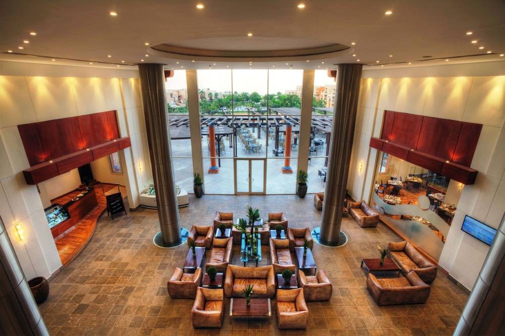Mövenpick Resort El Sokhna 2