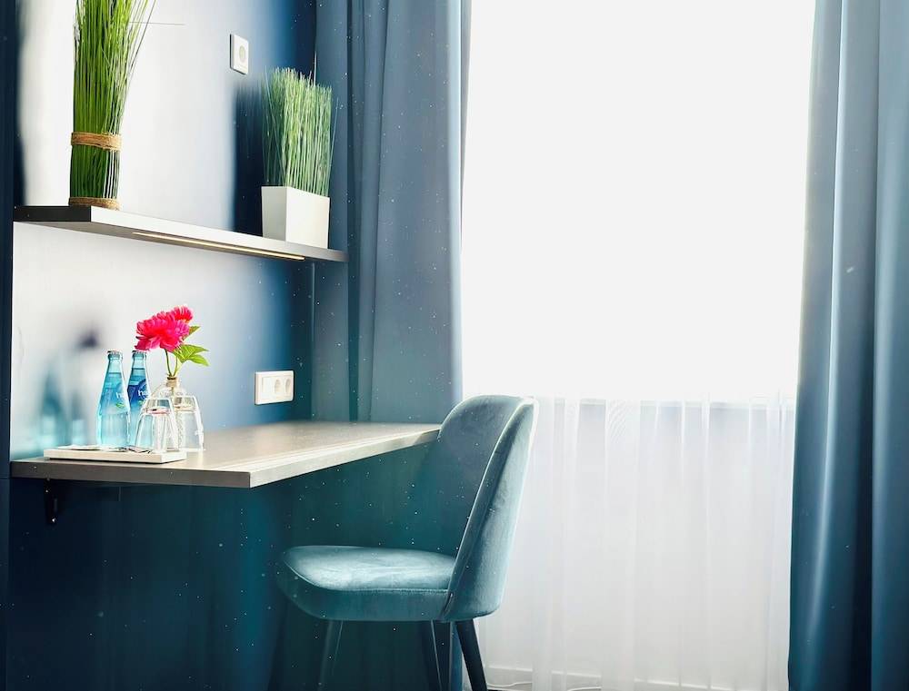 Arthotel Ambassador Wiesbaden - FREE PARKING 1