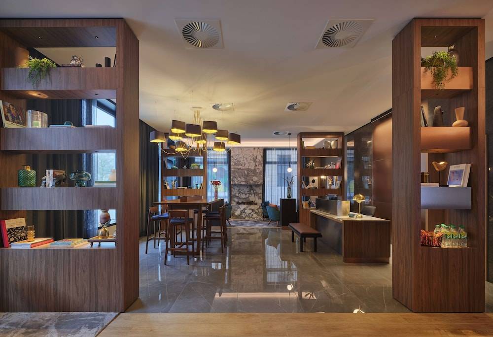 Adina Apartment Hotel Wiesbaden 2