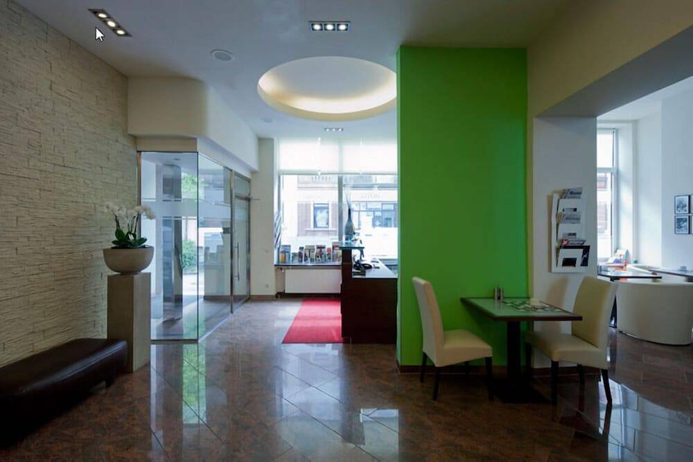 Hotel Aurora 2