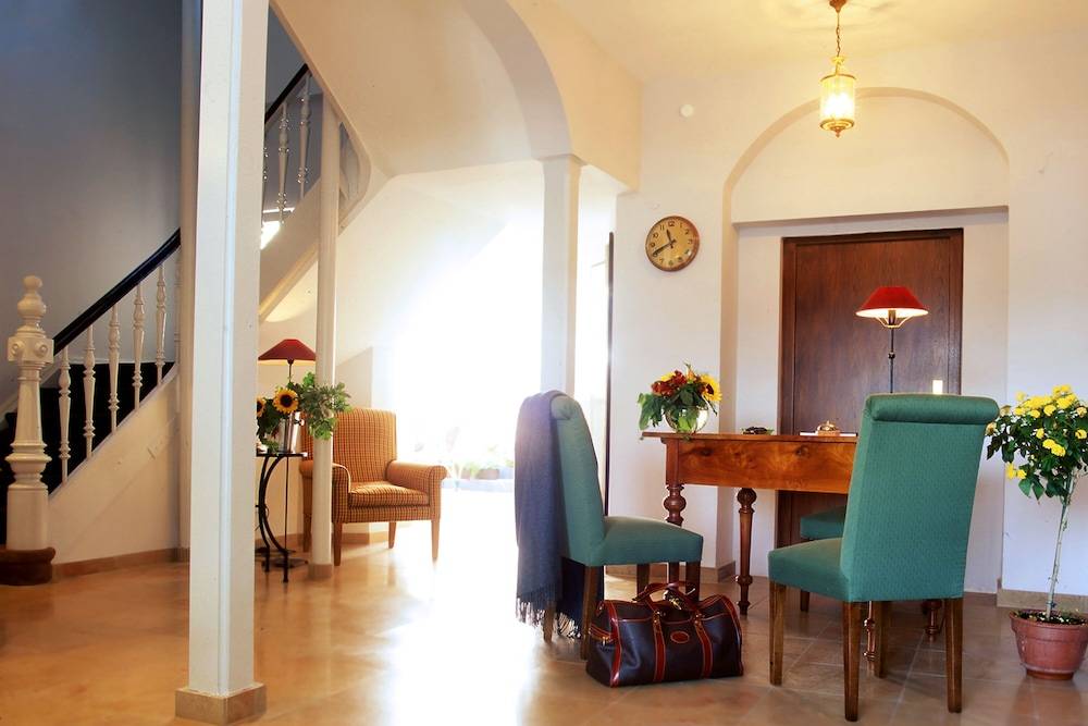 Hotel Am Schloss Biebrich 2
