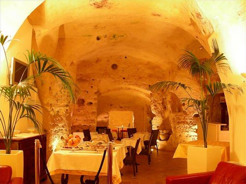 Caveoso Hotel 2