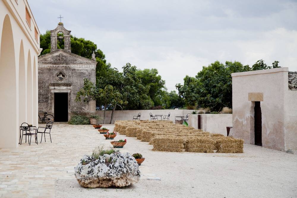 Masseria Fontana di Vite 1