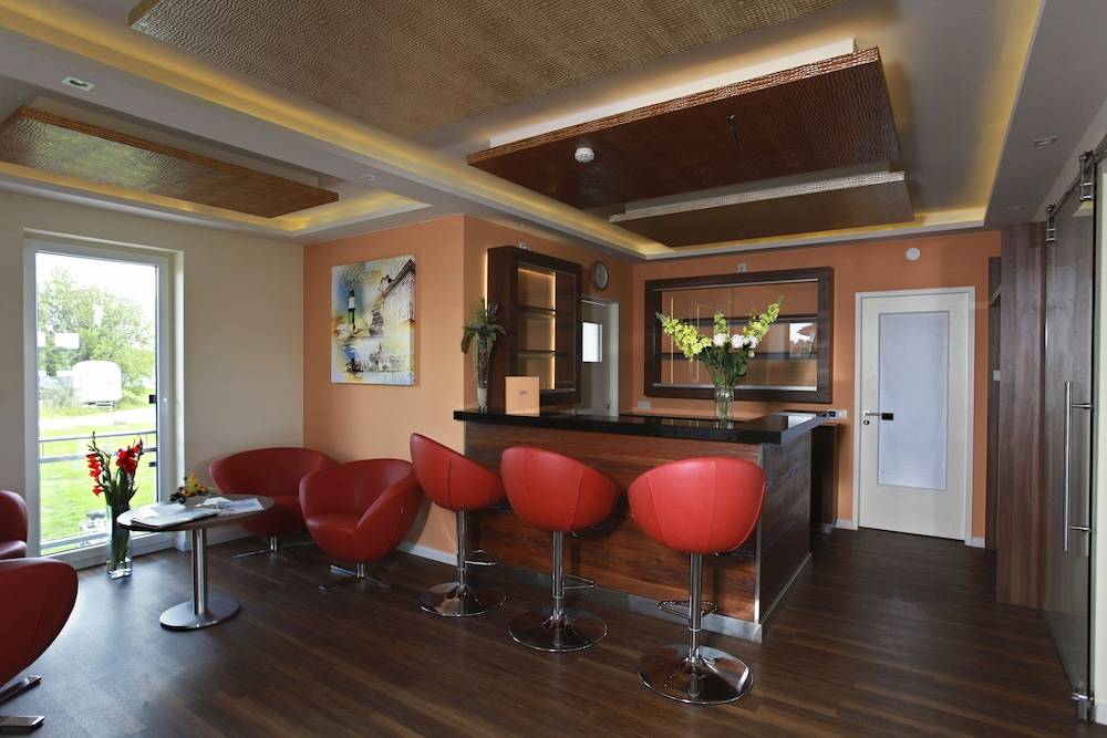 Hotel Warnow 2