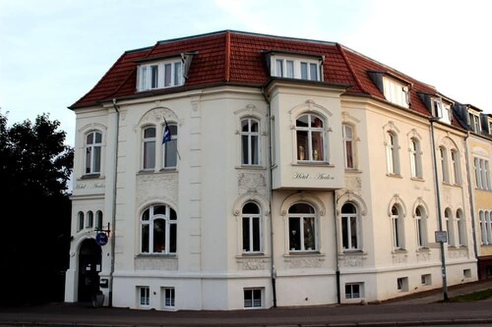 The Avalon Hotel - Altstadt Schwerin 1