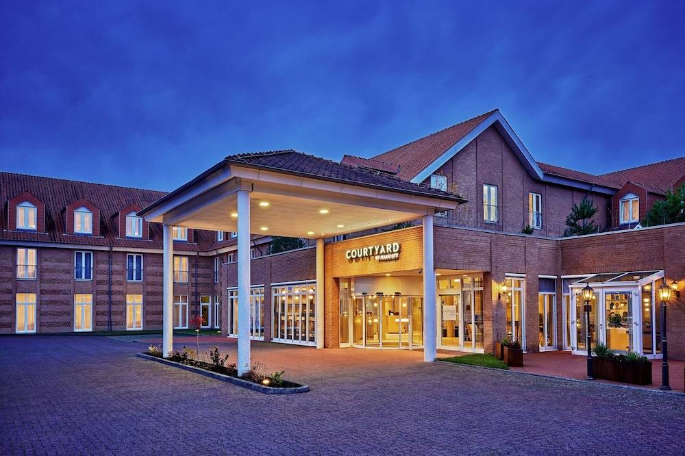 Courtyard by Marriott Schwerin 1