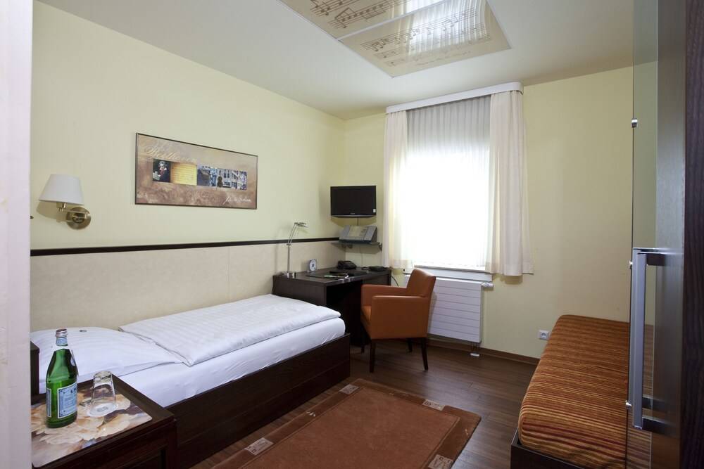 Hotel Am Braunen Hirsch 1
