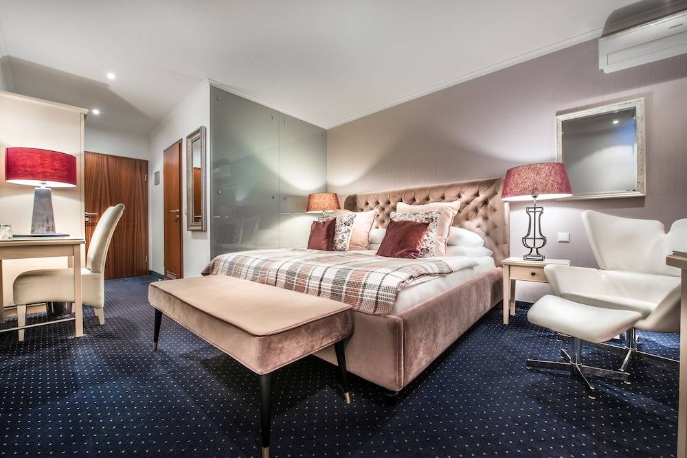 Parkhotel Bielefeld 1